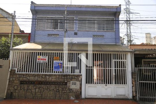 Fachada de casa à venda com 4 quartos, 200m² em Freguesia do Ó, São Paulo