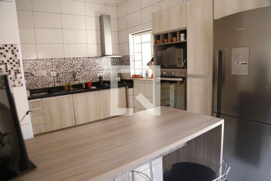 Cozinha de casa à venda com 4 quartos, 200m² em Freguesia do Ó, São Paulo
