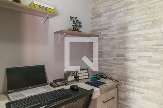 Escritório de casa à venda com 2 quartos, 128m² em Brás de Pina, Rio de Janeiro