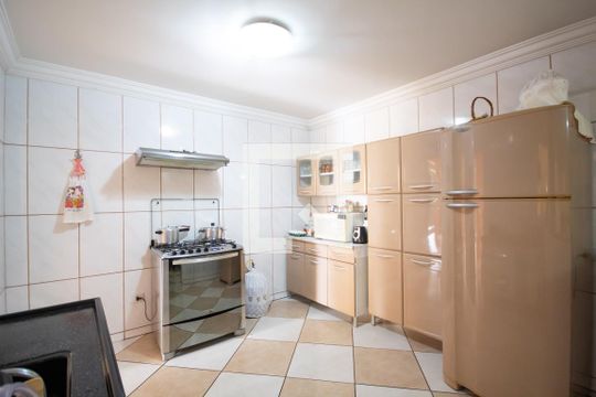 Cozinha de casa à venda com 3 quartos, 180m² em Bandeiras, Osasco