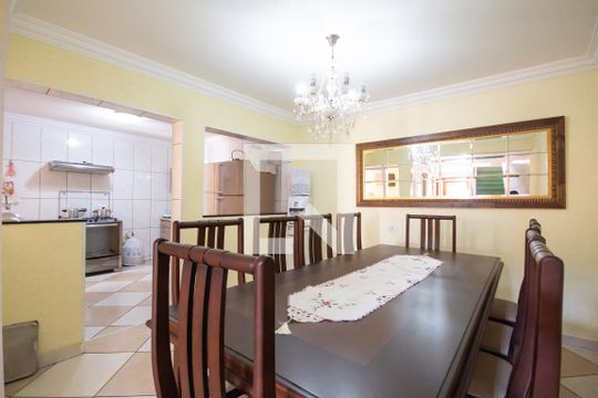 Copa de casa à venda com 3 quartos, 180m² em Bandeiras, Osasco