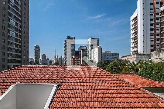 Vista de kitnet/studio à venda com 1 quarto, 28m² em Jardim das Bandeiras, São Paulo