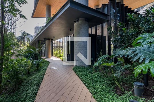 Fachada de kitnet/studio à venda com 1 quarto, 28m² em Jardim das Bandeiras, São Paulo