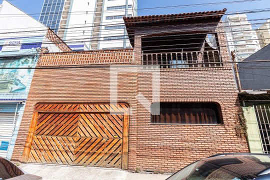 Fachada de casa para alugar com 4 quartos, 240m² em Tatuapé, São Paulo