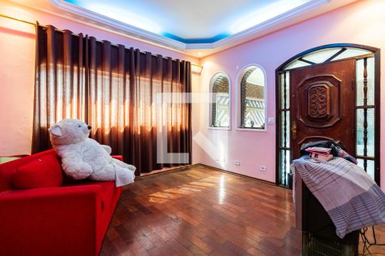 Casa para alugar com 4 quartos, 240m² em Tatuapé, São Paulo