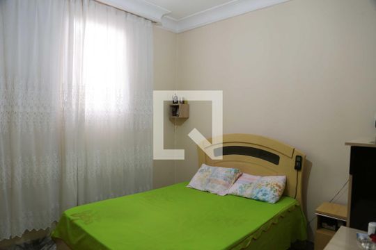 Quarto 1 de casa à venda com 4 quartos, 180m² em Padroeira, Osasco
