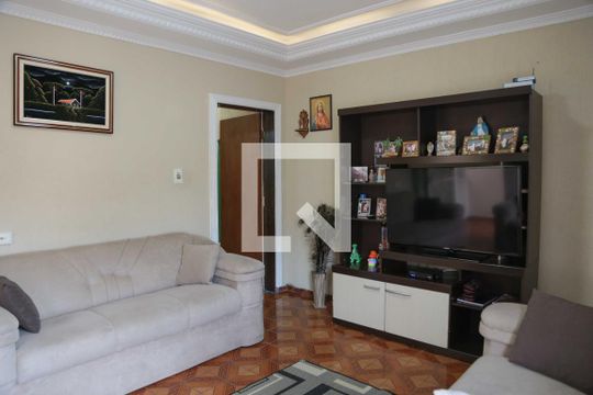 Sala de casa à venda com 4 quartos, 180m² em Padroeira, Osasco