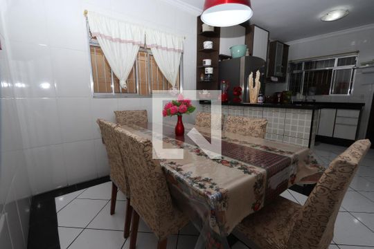 Cozinha de casa à venda com 4 quartos, 160m² em Jardim Cotiana, São Paulo