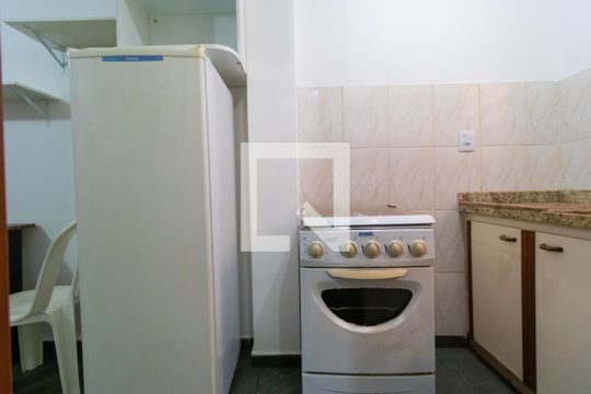 Cozinha de kitnet/studio para alugar com 1 quarto, 30m² em Cidade Universitária, Campinas