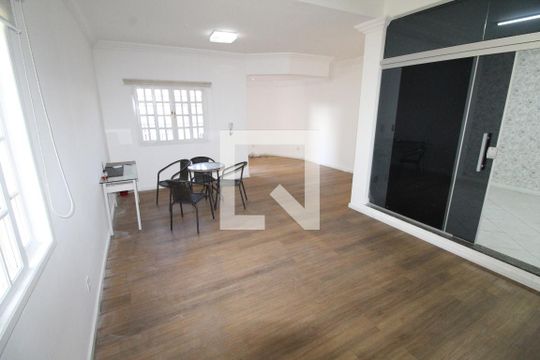 Sala 1 de casa para alugar com 5 quartos, 427m² em Jardim das Colinas, São José dos Campos