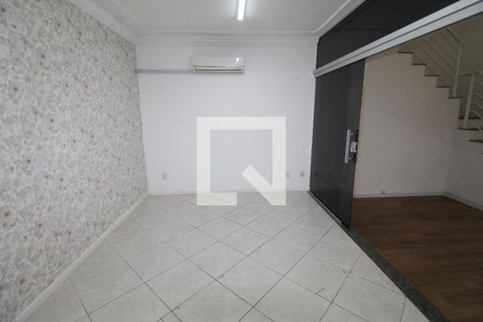 Sala 3 de casa para alugar com 5 quartos, 427m² em Jardim das Colinas, São José dos Campos