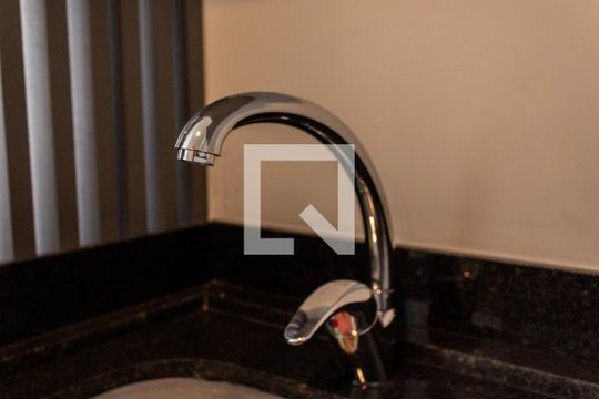 Cozinha de kitnet/studio à venda com 1 quarto, 27m² em Partenon, Porto Alegre