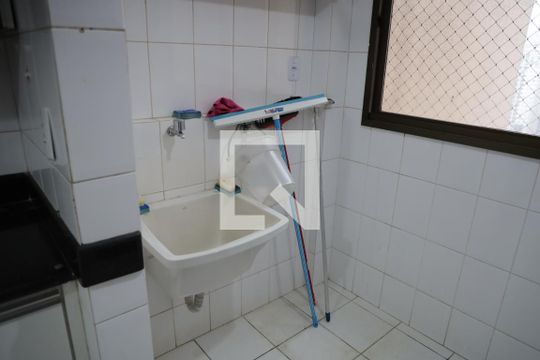 Área de Serviço de apartamento para alugar com 4 quartos, 110m² em Setor Bueno, Goiânia
