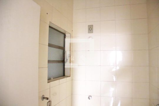 Lavabo de casa para alugar com 6 quartos, 300m² em Umuarama, Uberlândia
