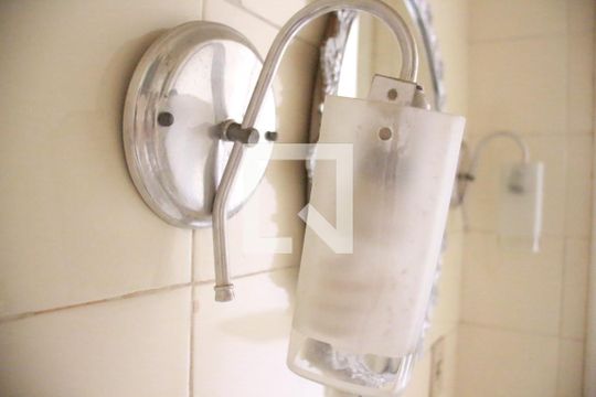 Lavabo de casa para alugar com 6 quartos, 300m² em Umuarama, Uberlândia
