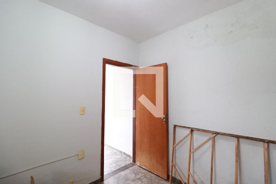 Quarto de Serviço de casa para alugar com 4 quartos, 200m² em Cidade Jardim, Uberlândia