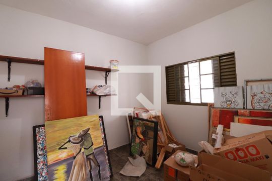 Quarto de Serviço de casa para alugar com 4 quartos, 200m² em Cidade Jardim, Uberlândia