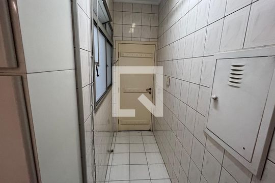 Área de Serviço de apartamento à venda com 3 quartos, 170m² em Cerqueira César, São Paulo
