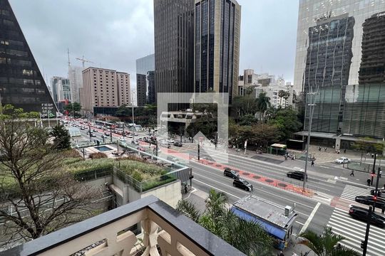 Vista da Sacada de apartamento à venda com 3 quartos, 170m² em Cerqueira César, São Paulo