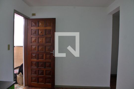 Sala  de casa de condomínio para alugar com 1 quarto, 40m² em Jardim Monte Kemel, São Paulo