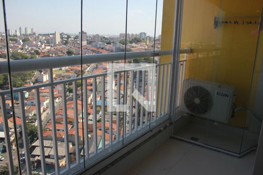 Sacada/ar condicionado de kitnet/studio para alugar com 1 quarto, 38m² em Centro, Guarulhos