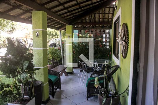 Varanda de casa de condomínio para alugar com 4 quartos, 200m² em Stella Maris, Salvador
