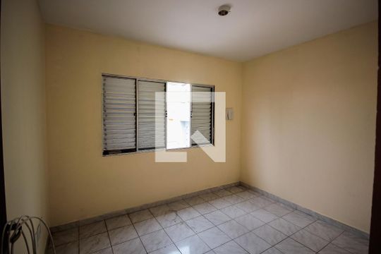 Quarto de casa para alugar com 1 quarto, 70m² em Vila Santa Teresa, São Paulo