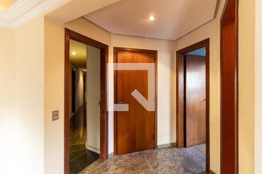 Entrada de apartamento à venda com 4 quartos, 186m² em Aclimação, São Paulo