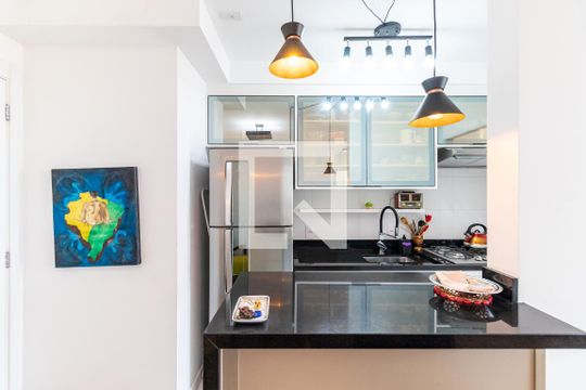 Cozinha de apartamento à venda com 2 quartos, 52m² em Socorro, São Paulo