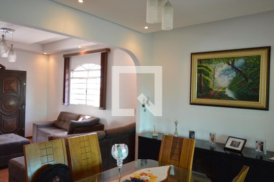 Sala de Jantar de casa à venda com 3 quartos, 708m² em Ressaca, Contagem