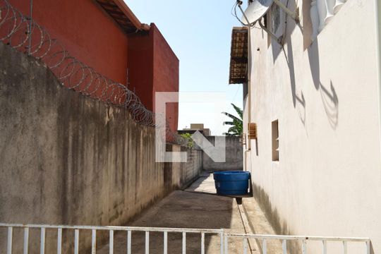 Quintal de casa à venda com 3 quartos, 708m² em Ressaca, Contagem