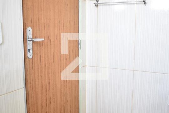 Banheiro de casa para alugar com 1 quarto, 30m² em Campo Grande, Rio de Janeiro