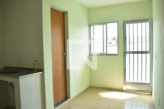 Casa para alugar com 1 quarto, 30m² em Campo Grande, Rio de Janeiro