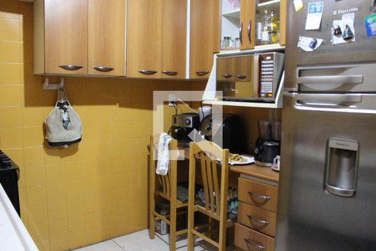 Cozinha de casa à venda com 3 quartos, 160m² em Parque Residencial Oratorio, São Paulo