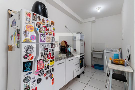 Cozinha de apartamento à venda com 2 quartos, 36m² em Cidade Mãe do Céu, São Paulo
