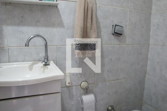 Banheiro de casa à venda com 3 quartos, 176m² em Jardim Penha, São Paulo