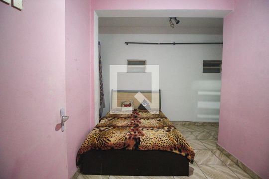 Quarto 4 de casa à venda com 5 quartos, 216m² em Vila Isolina Mazzei, São Paulo