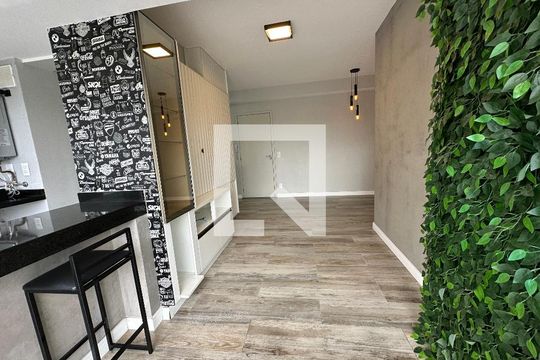 Sala de apartamento à venda com 2 quartos, 107m² em Tambore, Barueri