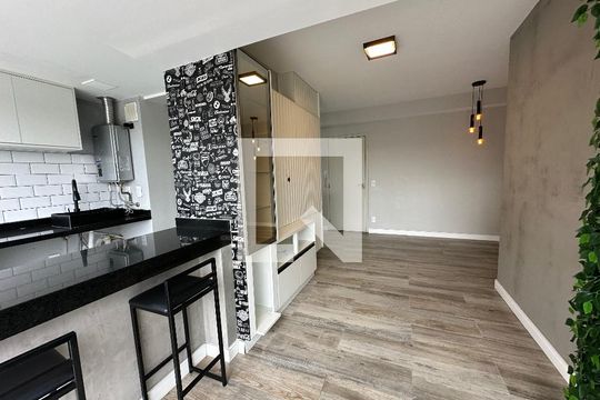 Sala de apartamento à venda com 2 quartos, 107m² em Tambore, Barueri