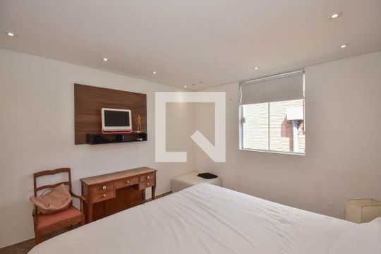 Suíte da Casa 2 de casa à venda com 8 quartos, 780m² em Jardim Leonor, São Paulo