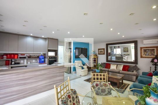 Sala da Casa 1 de casa para alugar com 8 quartos, 780m² em Jardim Leonor, São Paulo