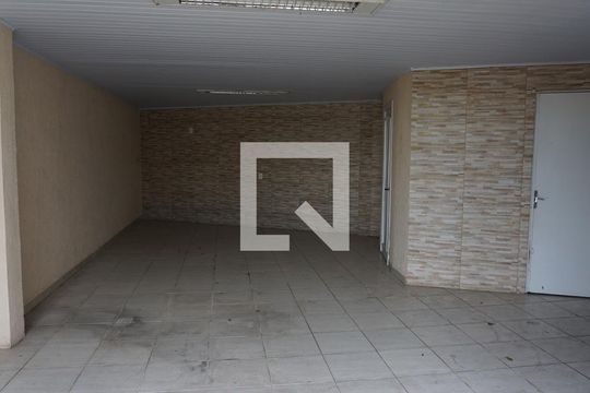 Garagem de casa à venda com 3 quartos, 300m² em Operário, Novo Hamburgo