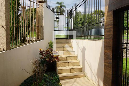 Vista Sala de casa à venda com 3 quartos, 300m² em Operário, Novo Hamburgo