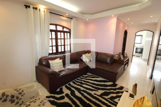 Sala de casa à venda com 6 quartos, 315m² em Vila Divina Pastora, São Paulo