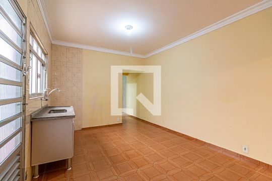 Cozinha de casa à venda com 3 quartos, 79m² em Vila Guaraciaba, Santo André