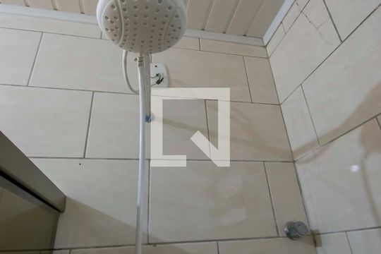 Banheiro Corredor de apartamento para alugar com 2 quartos, 75m² em Nossa Senhora das Gracas, Canoas
