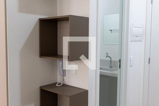 Studio de kitnet/studio à venda com 1 quarto, 24m² em Bonfim, Osasco