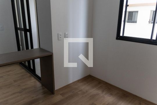 Studio de kitnet/studio à venda com 1 quarto, 24m² em Bonfim, Osasco