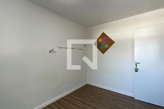 Quarto 2 de apartamento para alugar com 2 quartos, 46m² em Weissópolis, Pinhais