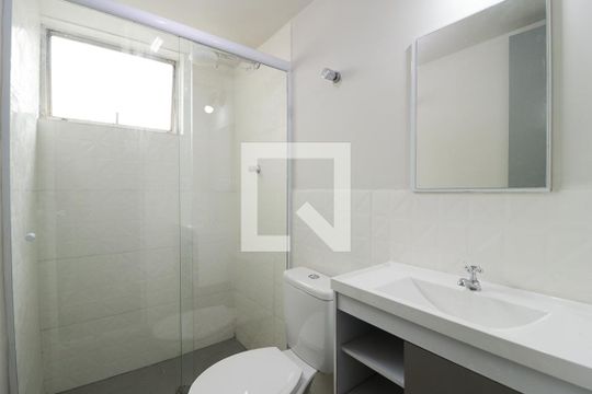Banheiro  de apartamento para alugar com 2 quartos, 49m² em Vila Nova Cachoeirinha, São Paulo